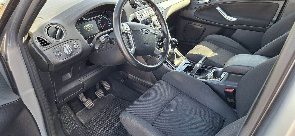 Ford s-max 2.0 tdci manual