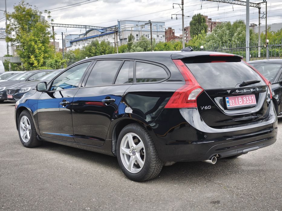 Volvo V60 Facelift 2015 2.0 D3 автомат ВІДЕО