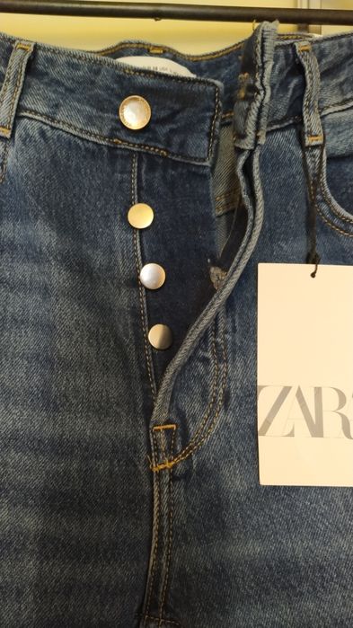 Нові прямі джинси джинсы Zara Girlfriend