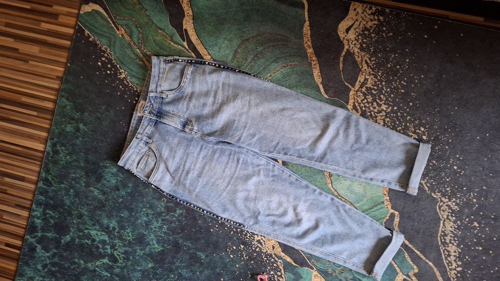 M. Sara mom fit boyfriend spodnie jeansowe damskie 40