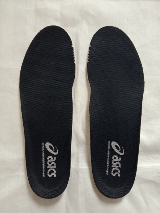 Устілки Asics . Стельки