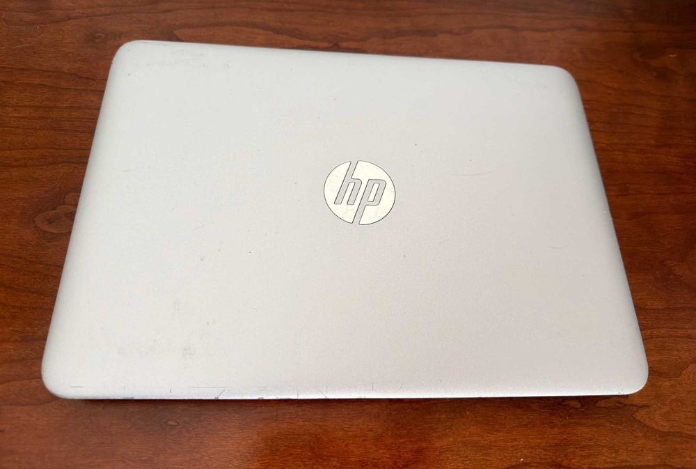 HP EliteBook 820 G3|Ecran 13"|i7-6600u|16Gb Ram|Ssd 256Gb|Leve & Fino|