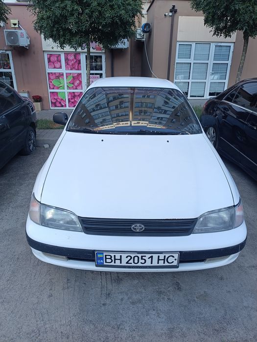 Toyota Carina  E  2.0