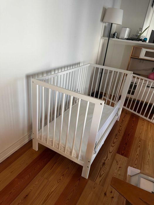 Cama de bébé ikea GULLIVER + Colchão + Barra de segurança