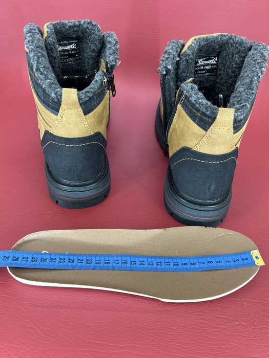 Чоловічі зимові черевики 43р. Landrover