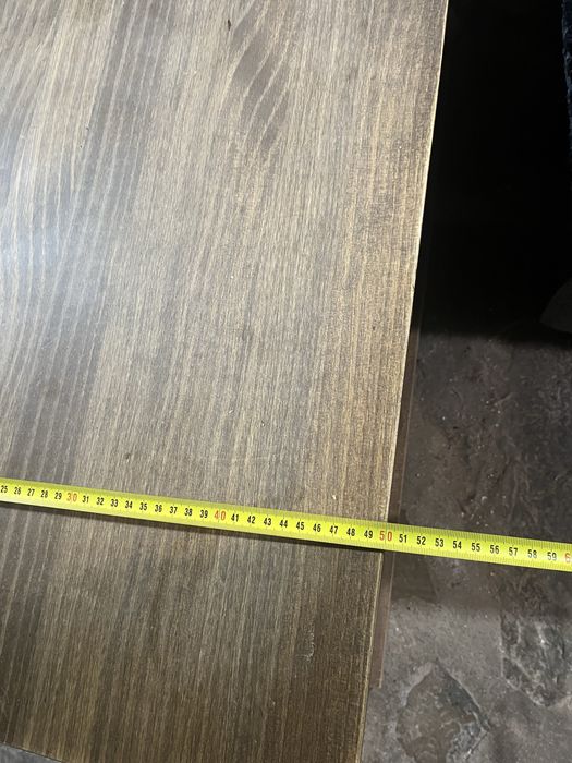 Mesa de centro em madrira