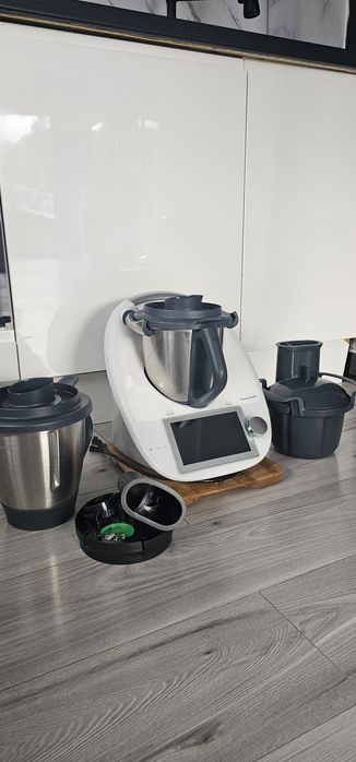 Thermomix tm6+akcesoria+ dodatkowe naczynie