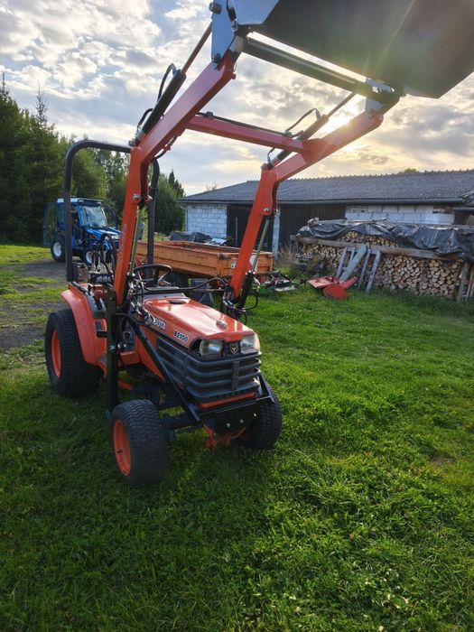 Kubota b2100 tur kosiarka
