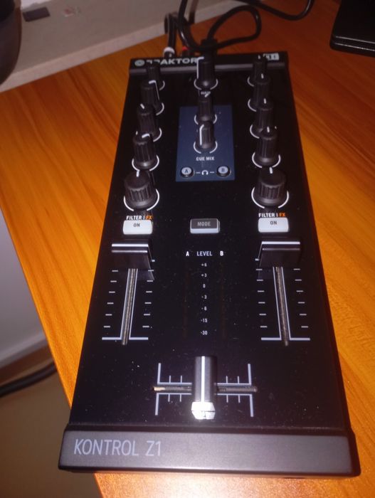 Traktor Kontrol Z1