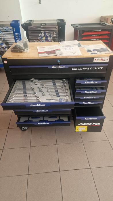 Carrinhos de ferramentas 13 gavetas