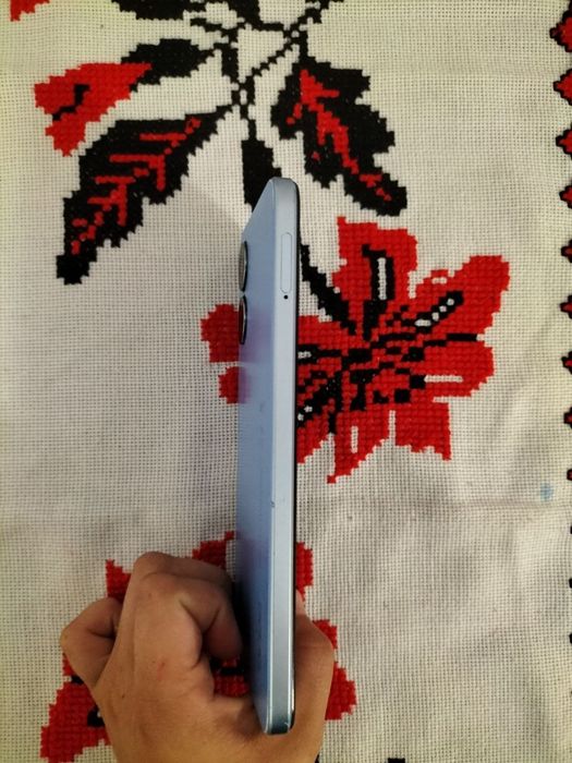 Продаю OPPO A17. По добрій ціні