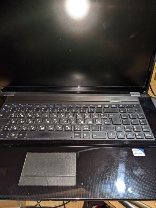 Продам.  Ноутбук Terra Mobile 1748 (W270HU)