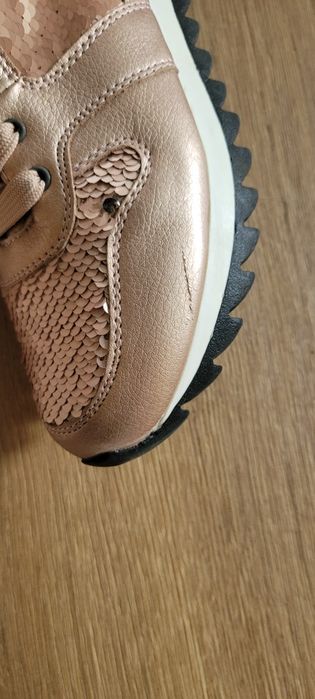 Sneakersy marki Chika 10