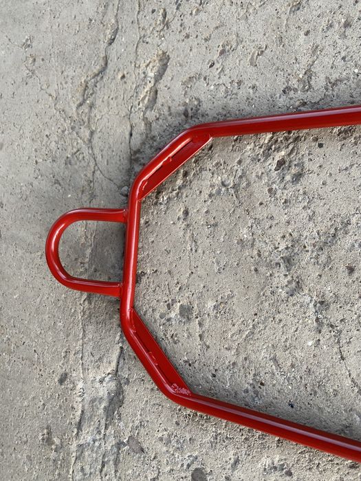 Підкат під мотоцикл.