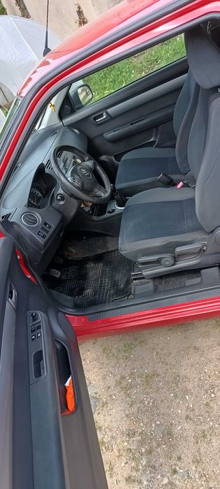 Suzuki Swift.