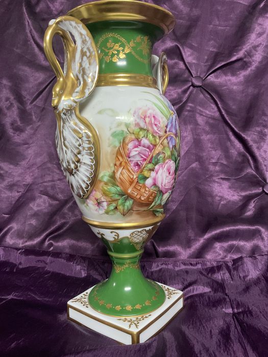 Vaso porcelana pintura manual alt,38 cm  anúncios abaixo