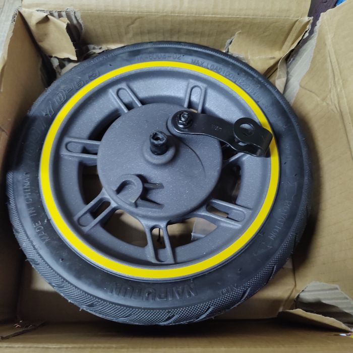 Колесо переднє у зборі Ninebot G30 Max