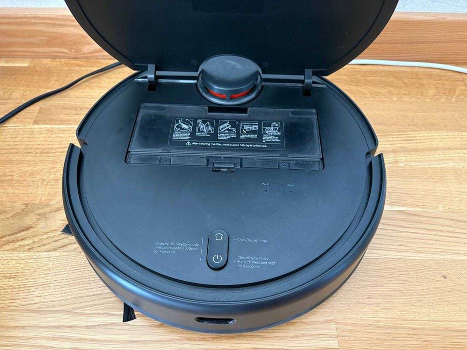 Робот-пилосос Xiaomi Mi Robot Vacuum-Mop 2 Pro Black (BHR5204EU)