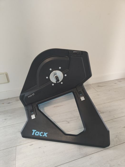 Trenażer rowerowy  Neo 2T Tacx Smart neo2