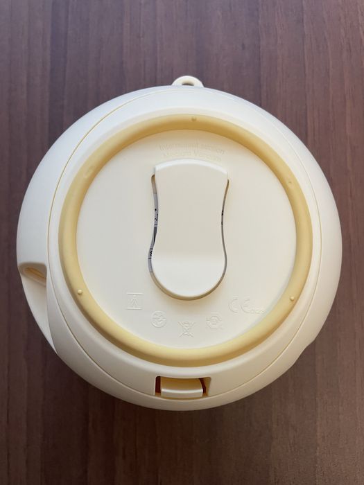 Молоковідсмоктувач medela
