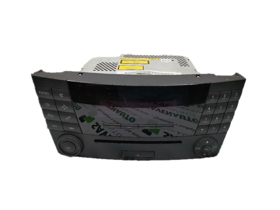 Rádio / auto-rádio MERCEDES-BENZ Classe E (W211)