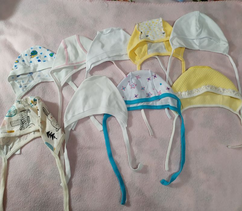 Шапочки на ребенка