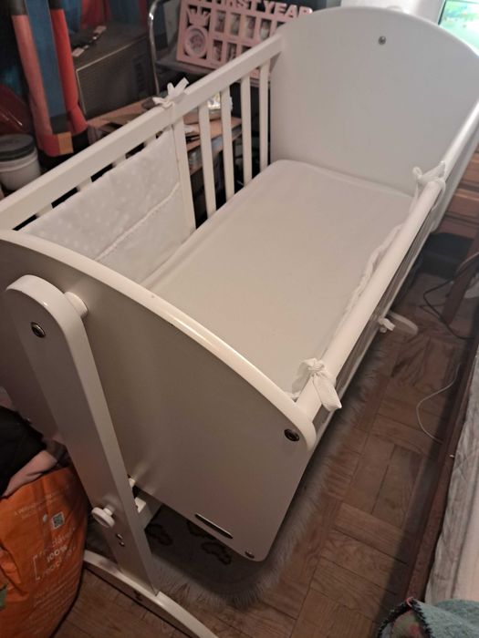 Vendo Berço com modo baloiço