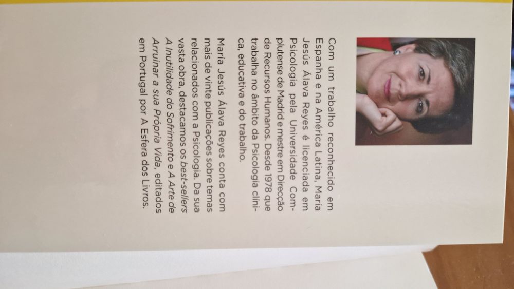 Livro "A inutilidade do Sofrimento" Novo