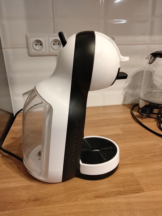 Ekspres do kawy Dolce Gusto kapsułkowy