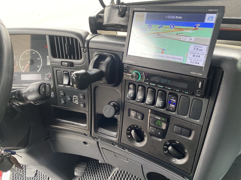 Терміново продам тягач + напівпричіп (ціна за комплект)