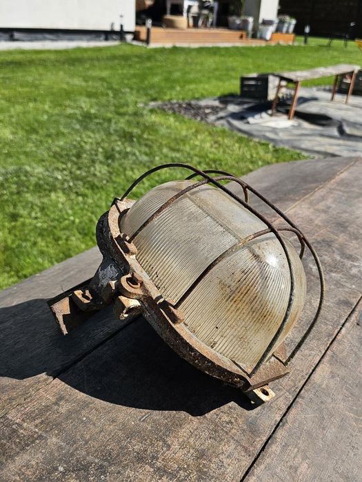 Lampa oprawa PRL lampa przemysłowa LOFT