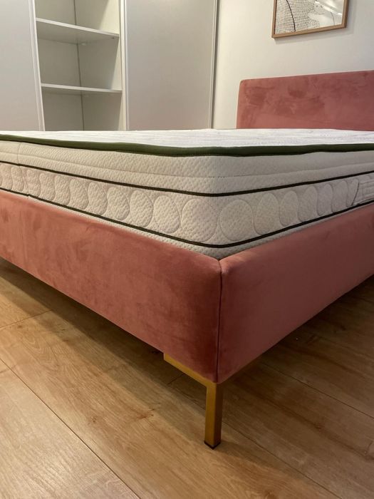 Cama 140 x 200 + colchão C.A.L. Aniversário