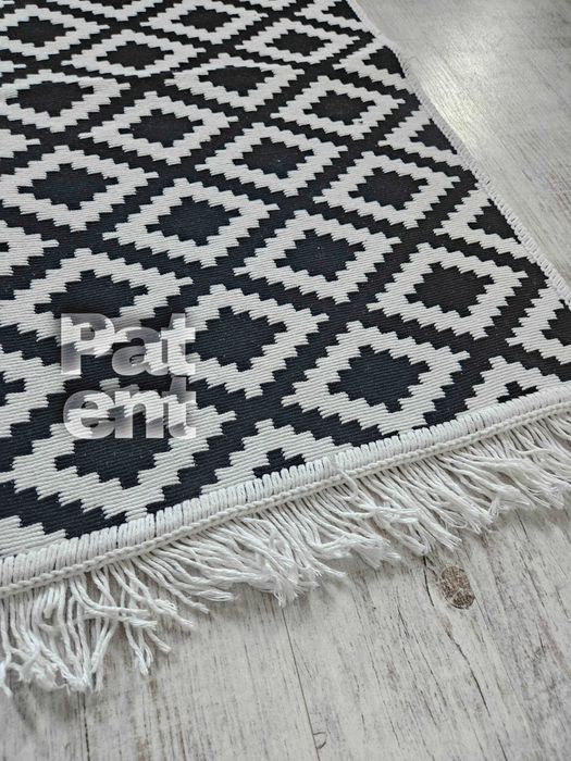 Dywan chodnik 80x150 boho etno wzór romby z frędzlami do salonu