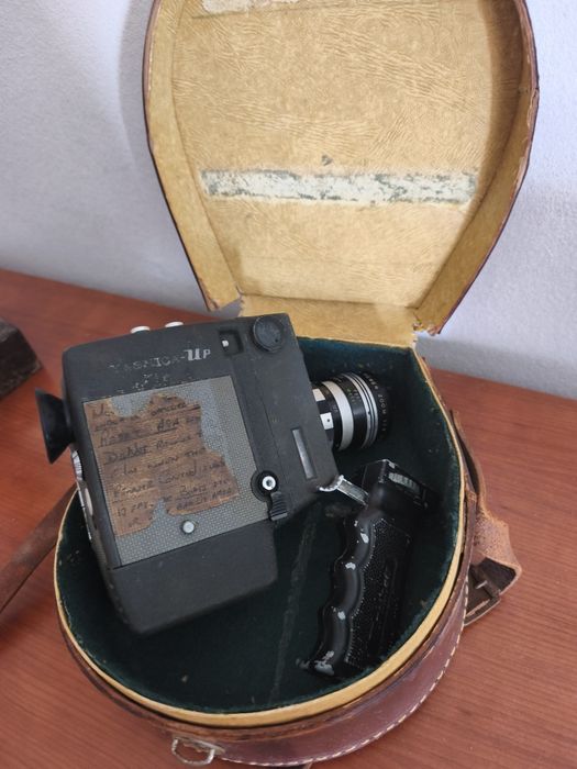 câmara de filmar Yashica
