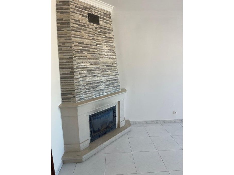 Apartamento espaçoso para arrendamento em São Marcos - Avenida do B...