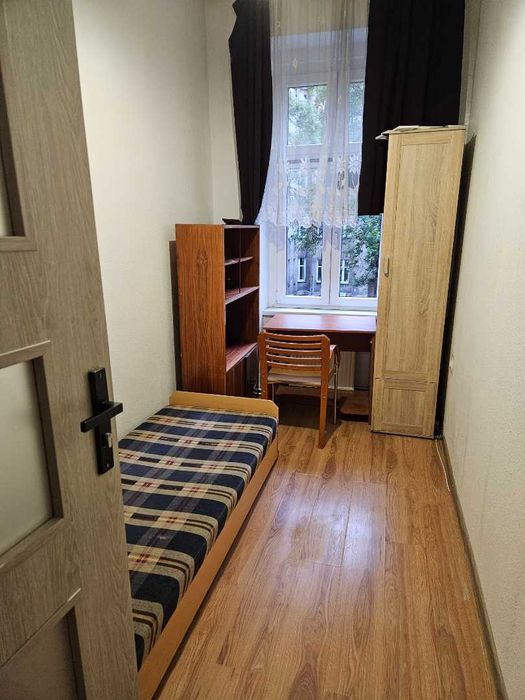 Pokój jednoosobowy - Jeżyce - Szamarzewskiego 36