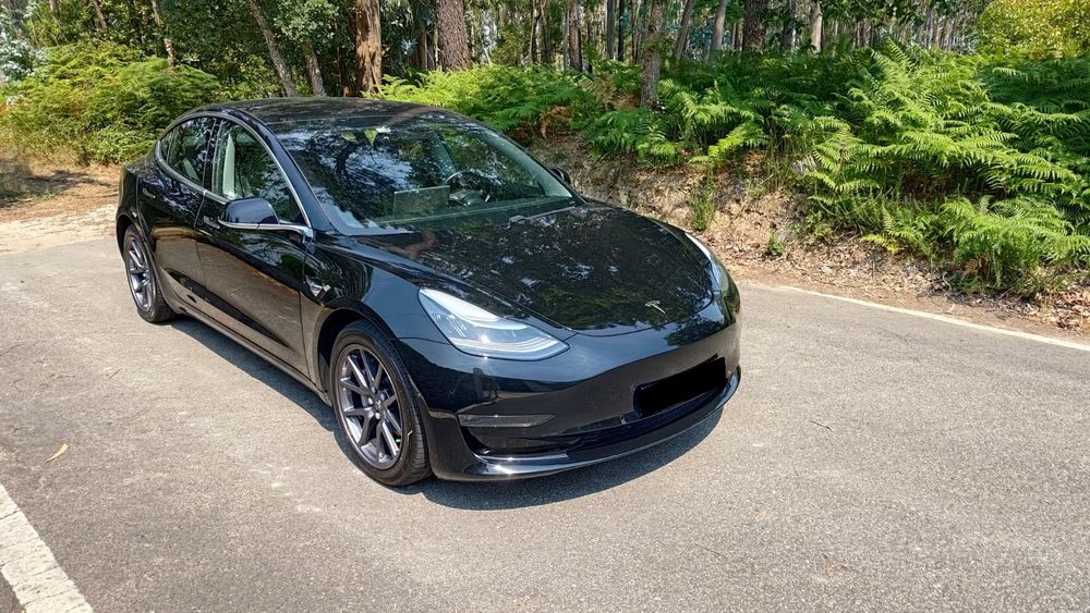 Tesla Model 3 Dual Motor Long Range AWD