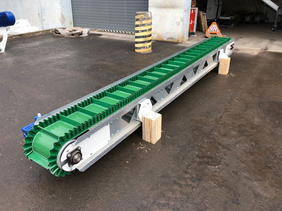 POLSKI przenośnik taśmowy/ taśmociąg/ przenośnik kubełkowy 3mb