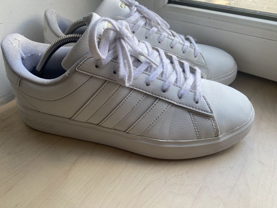 Adidas cloudfoam 42р (не campus . Neo , basket profi )