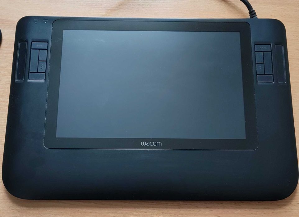 Графический планшет Wacom Cintiq 12WX