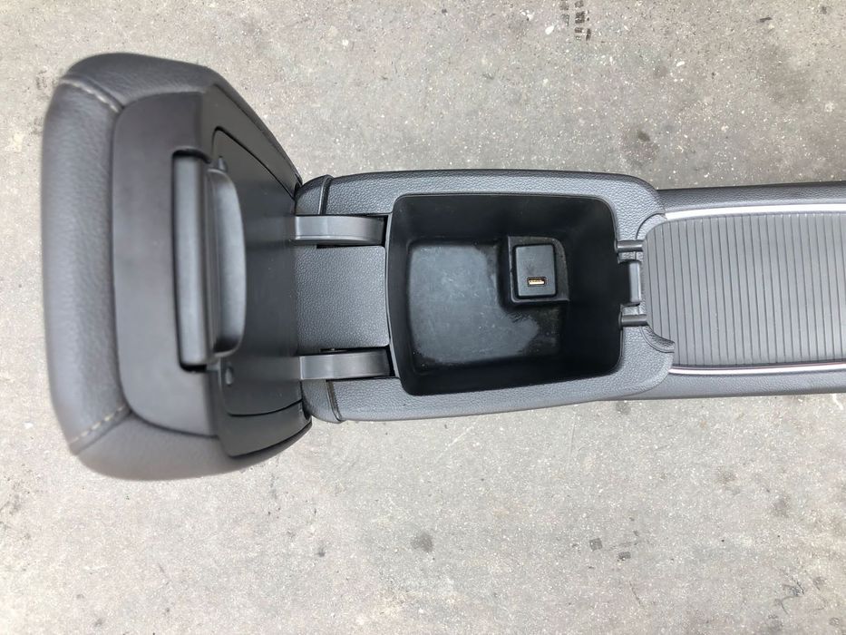OPEL ASTRA K APOIO DE BRAÇO - Z267