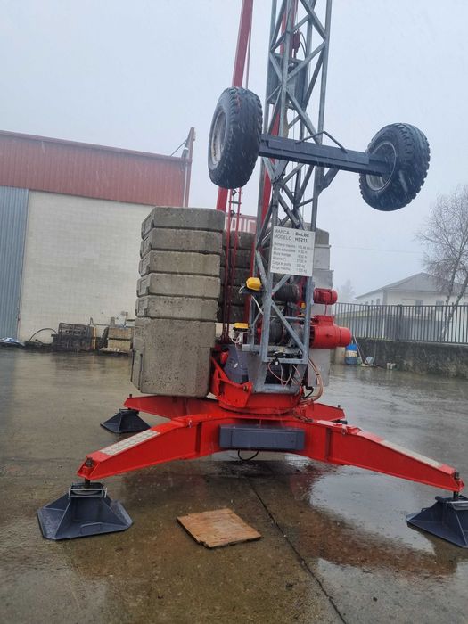 Grua hidraulica automontante