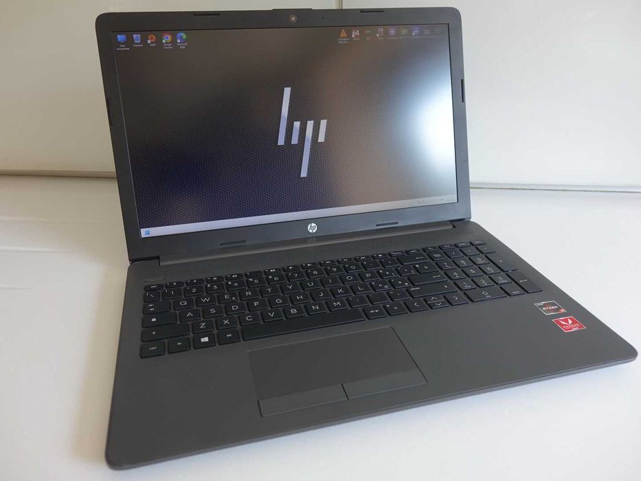Ноутбук HP 255 G7 15.6 FHD IPS Ryzen 3 8GB 256GB ssd nvme АКБ 97% Win11