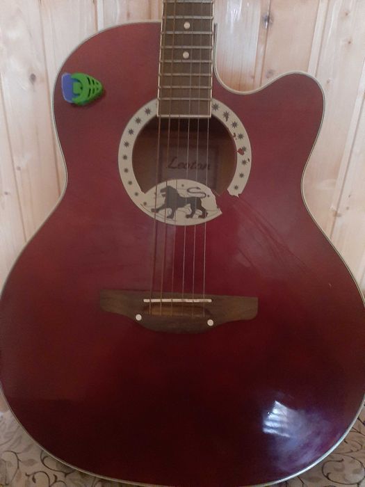 Срочно продам гітару