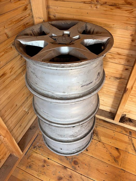 Alufelgi 16" Audi A6 C6 Ronal 7Jx16H2 ET35 z dekielkami OE