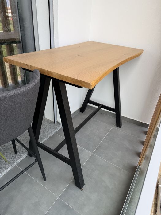 Mesa alta bar com cadeiras jysk