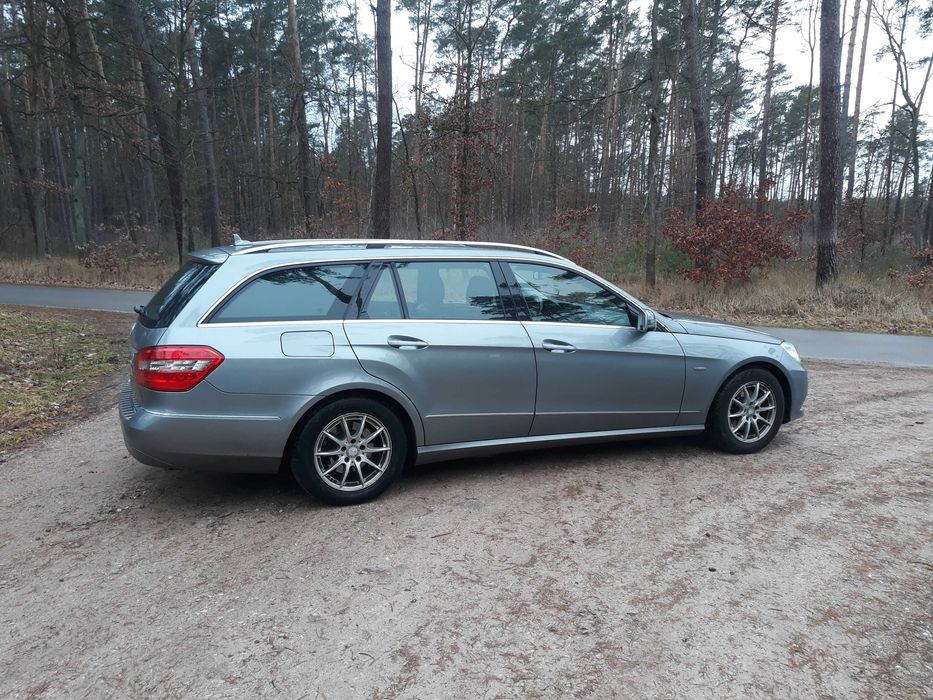 Mercedes E-Klasa 2,2 CDI 187 tys km