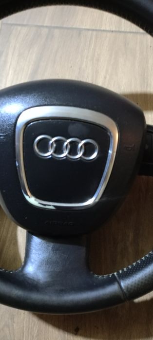 Kierownica trójramienna skórzana Audi A4 B7