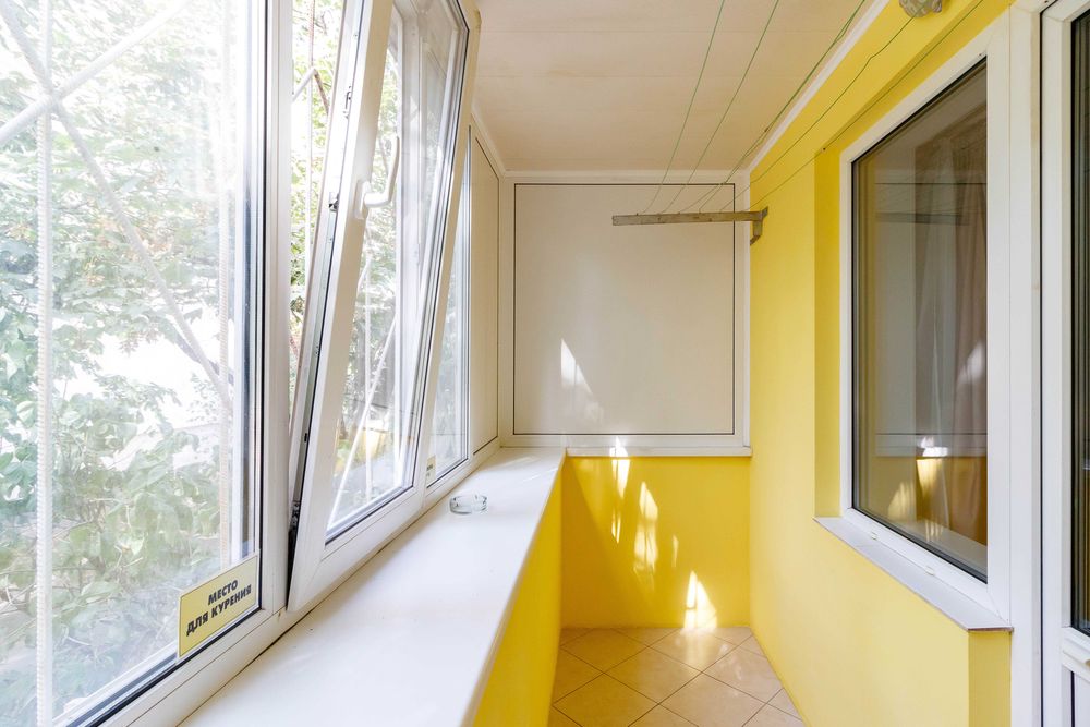 ПОГОДИННО-ПОДОБОВО 1к. кв, 1 ПОВЕРХ м Героїв Дніпра, Оболонський пр 37