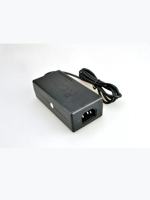 Universal Computer Adapter64552901483138124